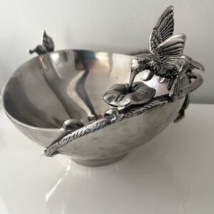 Star Home Serving Bowl Crafted of nickel-plated